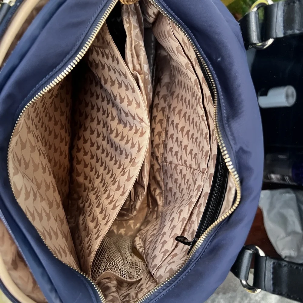 Lo & Sons Navy O.G. 2 Bag - Picture 9 of 12